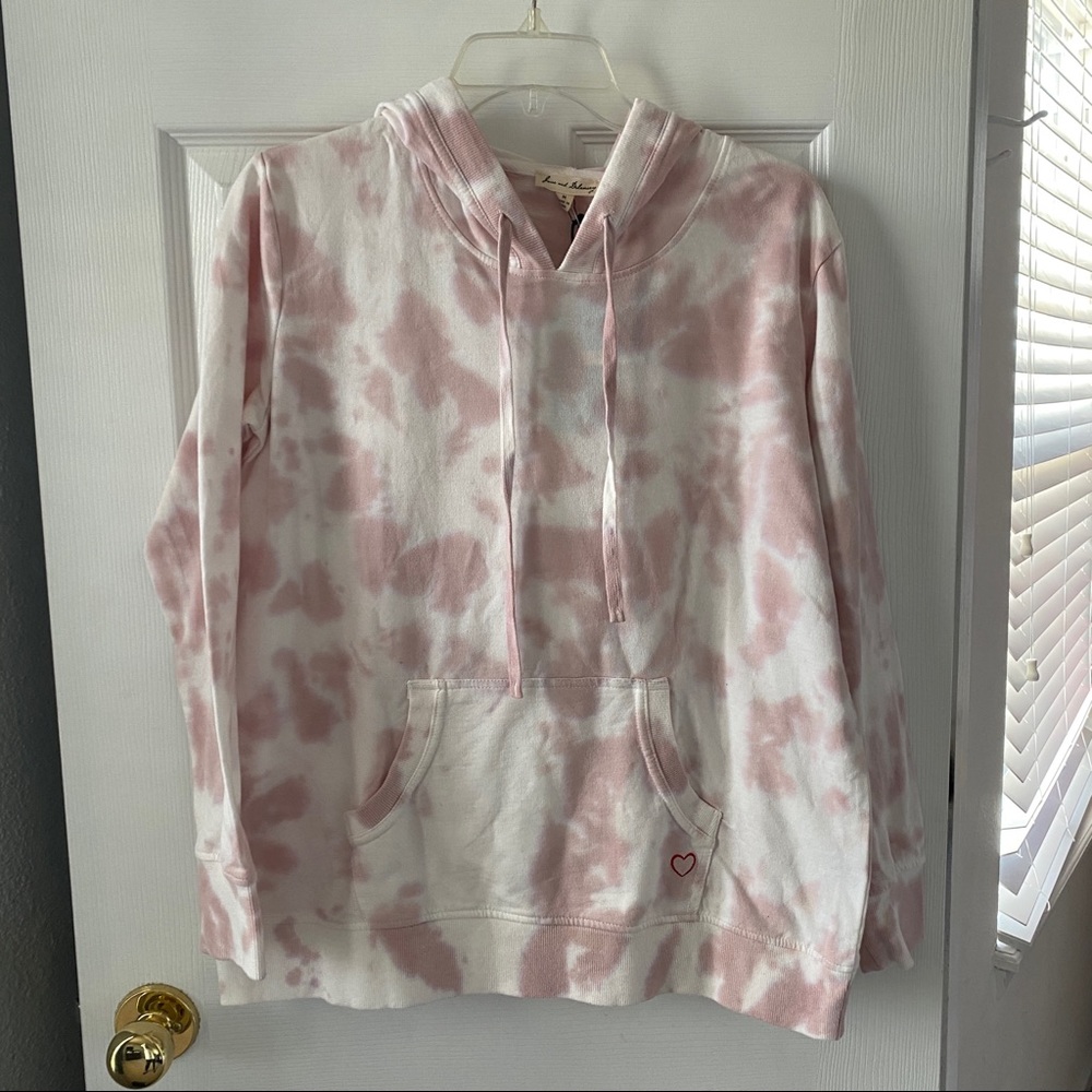NWT Pink Tie-dye Heart Hoodie 💞